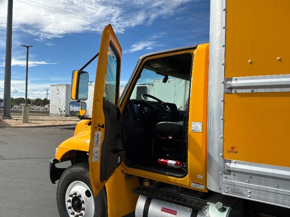 Medium Duty Box Truck-Light and Medium Duty Trucks-International-2021-MV607-Aurora-CO-238,229\n\t\tmiles-$ 36,750 - Image 16