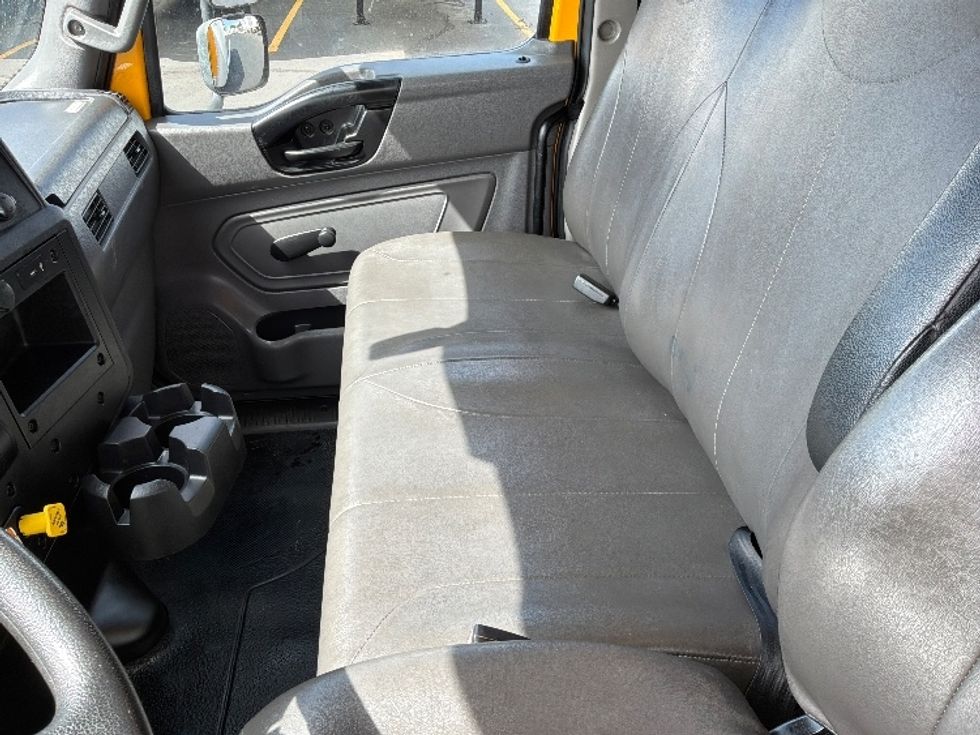 Medium Duty Box Truck-Light and Medium Duty Trucks-International-2021-MV607-Aurora-CO-238,229\n\t\tmiles-$ 36,750 - Image 18