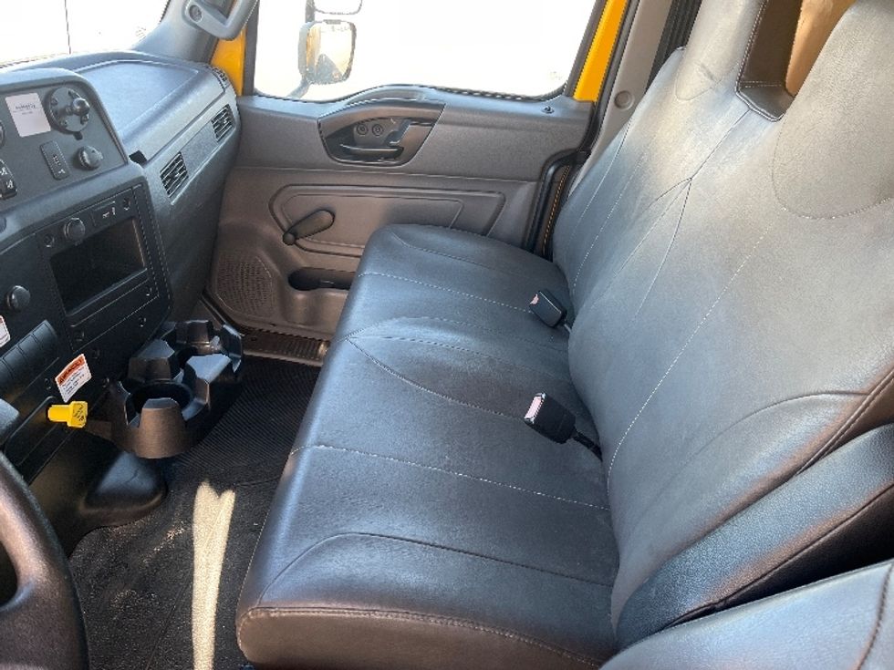 Medium Duty Box Truck-Light and Medium Duty Trucks-International-2021-MV607-Bakersfield-CA-182,086\n\t\tmiles-$ 35,750 - Image 19