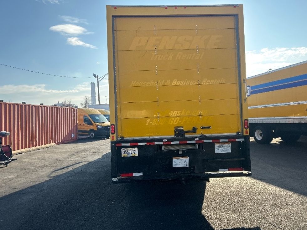 Medium Duty Box Truck-Light and Medium Duty Trucks-International-2021-MV607-Baltimore-MD-192,977\n\t\tmiles-$ 41,500 - Image 7