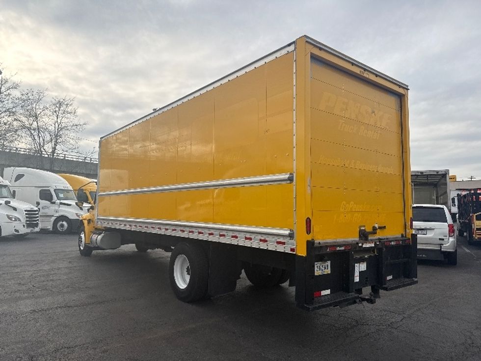 Medium Duty Box Truck-Light and Medium Duty Trucks-International-2021-MV607-Baltimore-MD-203,954\n\t\tmiles-$ 41,750 - Image 6