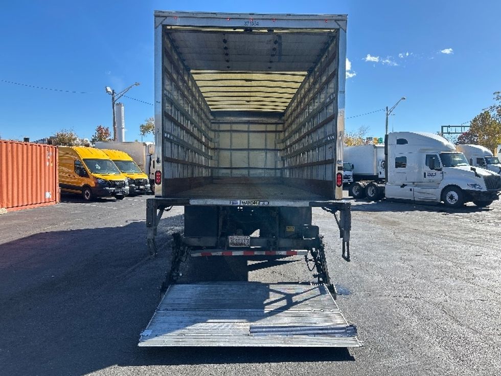 Medium Duty Box Truck-Light and Medium Duty Trucks-International-2021-MV607-Baltimore-MD-230,186\n\t\tmiles-$ 44,750 - Image 10