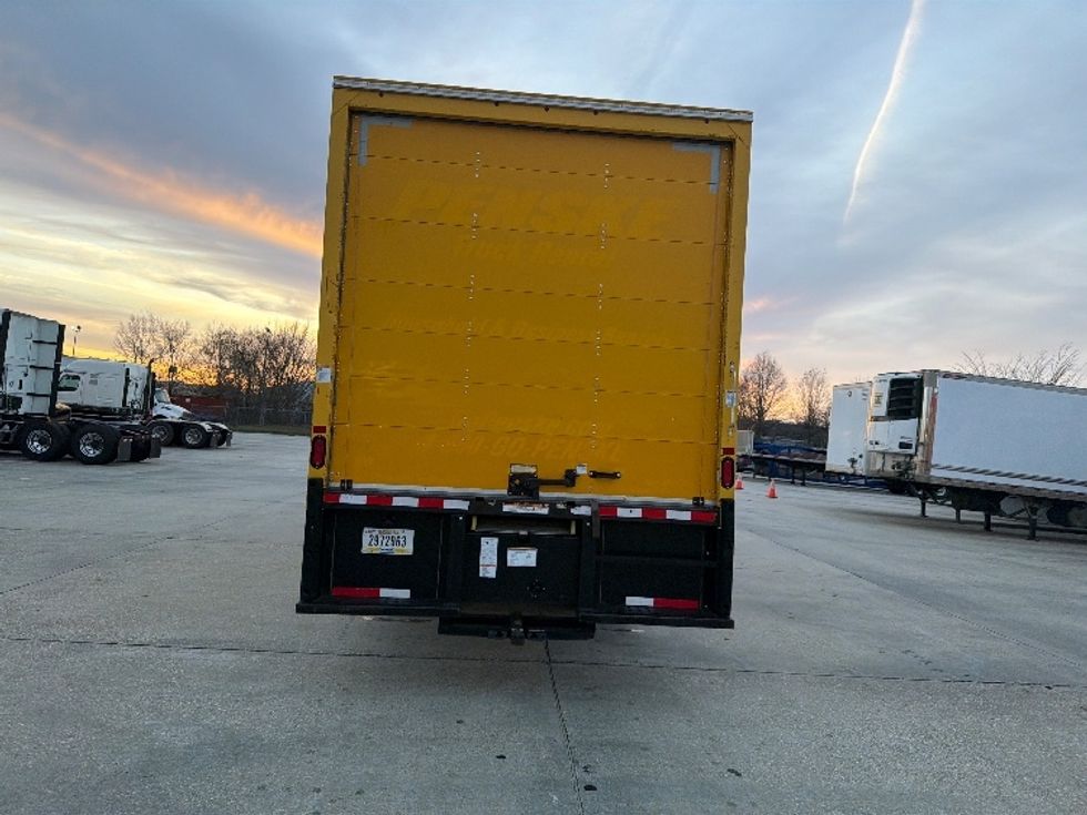 Medium Duty Box Truck-Light and Medium Duty Trucks-International-2021-MV607-Baton Rouge-LA-215,598\n\t\tmiles-$ 40,000 - Image 7