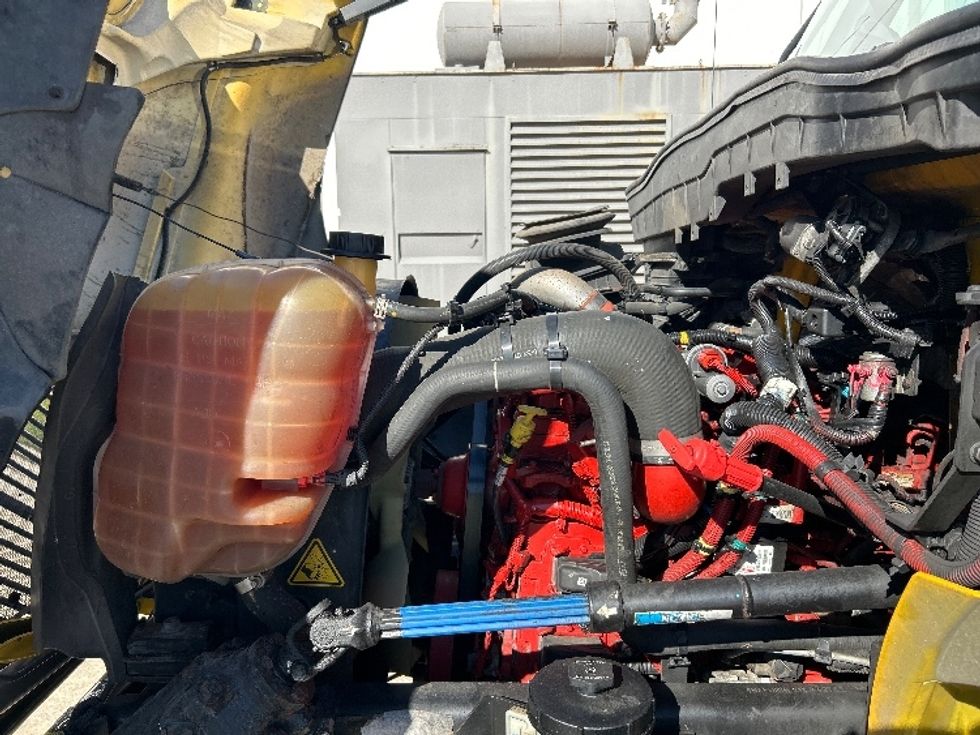 Medium Duty Box Truck-Light and Medium Duty Trucks-International-2021-MV607-Beaumont-TX-224,880\n\t\tmiles-$ 38,750 - Image 23