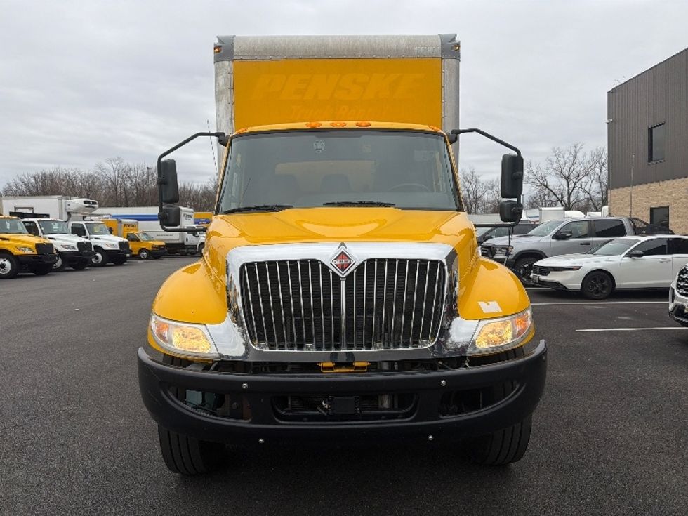 Medium Duty Box Truck-Light and Medium Duty Trucks-International-2021-MV607-Belcamp-MD-220,571\n\t\tmiles-$ 37,750 - Image 2