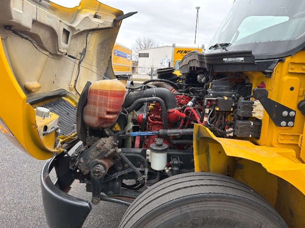 Medium Duty Box Truck-Light and Medium Duty Trucks-International-2021-MV607-Belcamp-MD-220,571\n\t\tmiles-$ 37,750 - Image 24