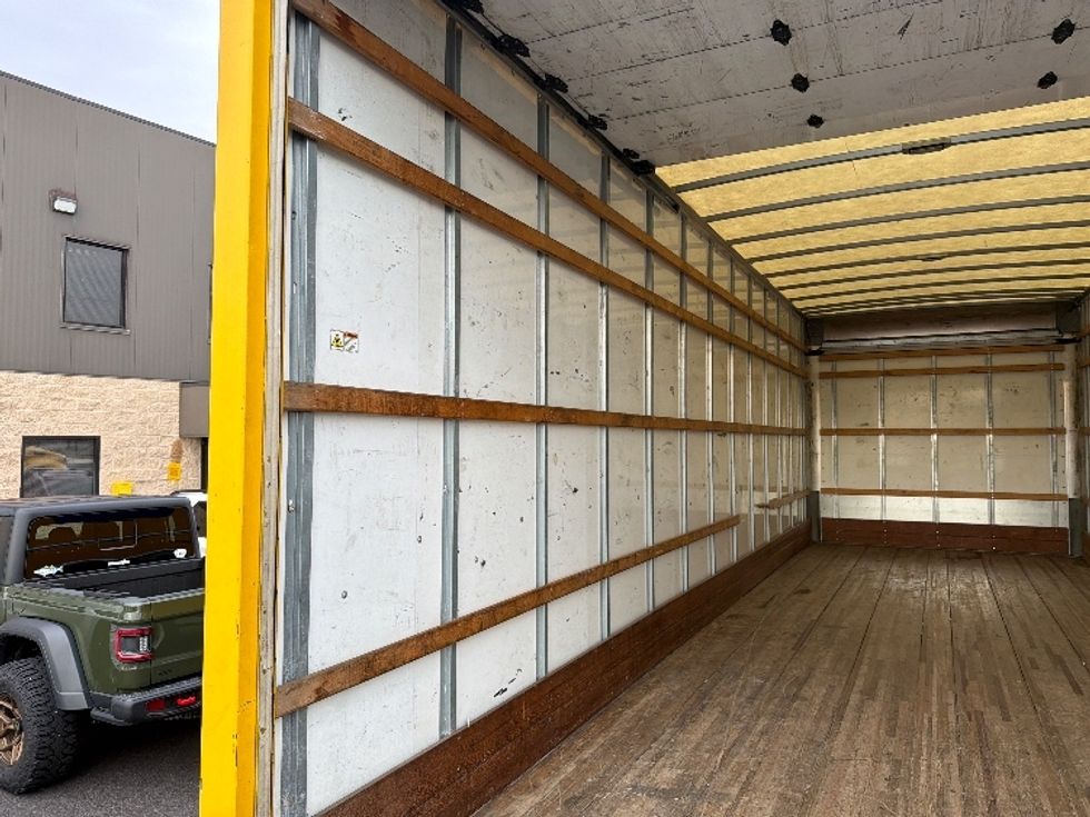 Medium Duty Box Truck-Light and Medium Duty Trucks-International-2021-MV607-Belcamp-MD-227,770\n\t\tmiles-$ 35,750 - Image 11