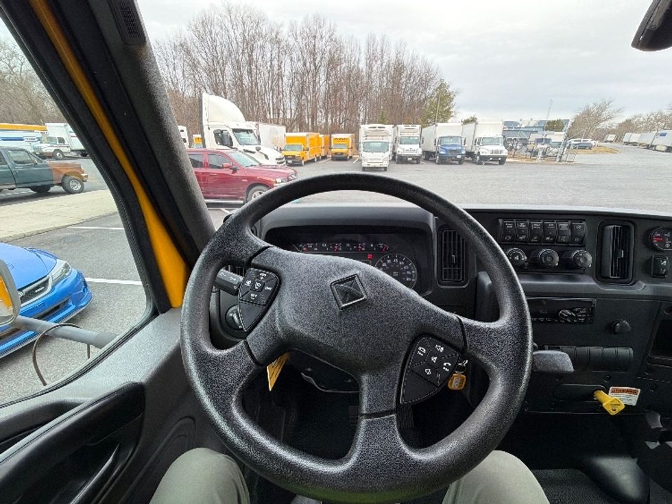 Medium Duty Box Truck-Light and Medium Duty Trucks-International-2021-MV607-Belcamp-MD-227,770\n\t\tmiles-$ 35,750 - Image 18