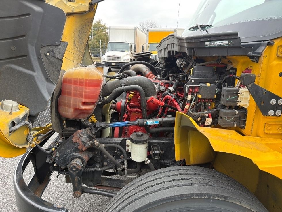 Medium Duty Box Truck-Light and Medium Duty Trucks-International-2021-MV607-Belcamp-MD-227,770\n\t\tmiles-$ 35,750 - Image 24