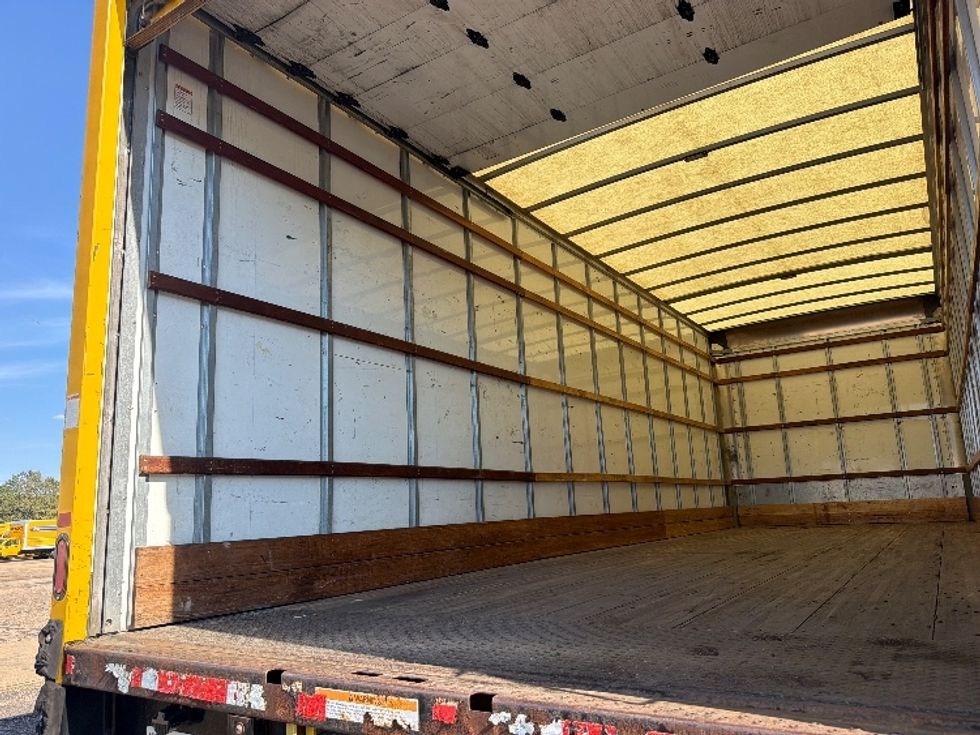 Medium Duty Box Truck-Light and Medium Duty Trucks-International-2021-MV607-Belden-MS-241,017\n\t\tmiles-$ 37,500 - Image 11