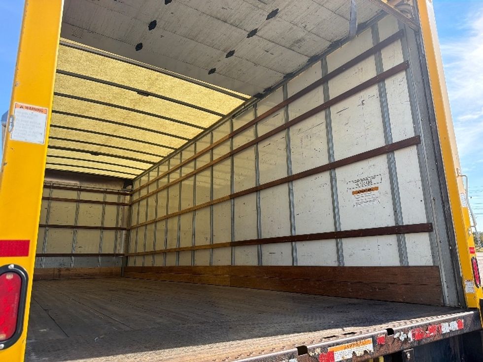 Medium Duty Box Truck-Light and Medium Duty Trucks-International-2021-MV607-Belden-MS-241,017\n\t\tmiles-$ 37,500 - Image 12