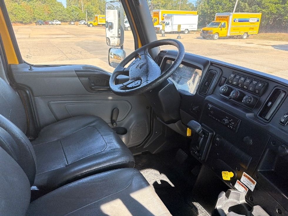 Medium Duty Box Truck-Light and Medium Duty Trucks-International-2021-MV607-Belden-MS-241,017\n\t\tmiles-$ 37,500 - Image 22