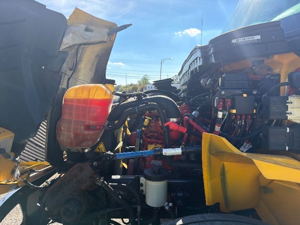 Medium Duty Box Truck-Light and Medium Duty Trucks-International-2021-MV607-Belden-MS-241,017\n\t\tmiles-$ 37,500 - Image 24