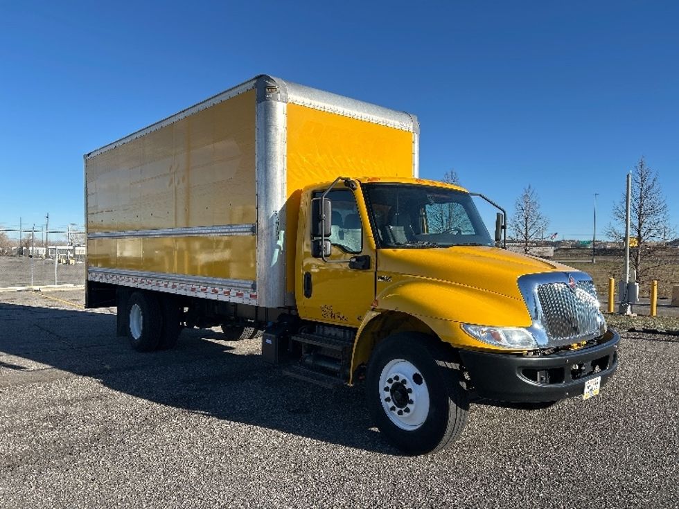 Medium Duty Box Truck-Light and Medium Duty Trucks-International-2021-MV607-Billings-MT-178,237\n\t\tmiles-$ 39,250 - Image 1