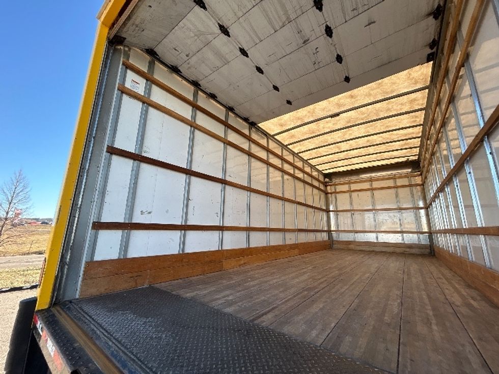 Medium Duty Box Truck-Light and Medium Duty Trucks-International-2021-MV607-Billings-MT-178,237\n\t\tmiles-$ 39,250 - Image 10