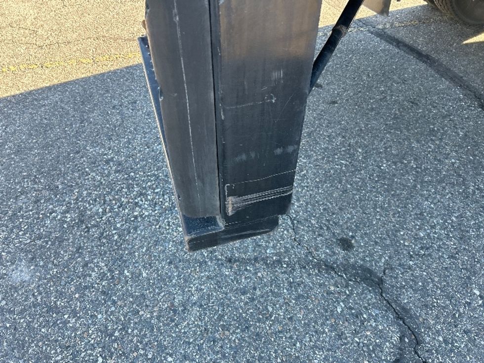 Medium Duty Box Truck-Light and Medium Duty Trucks-International-2021-MV607-Billings-MT-178,237\n\t\tmiles-$ 39,250 - Image 25