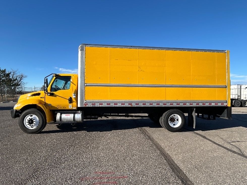 Medium Duty Box Truck-Light and Medium Duty Trucks-International-2021-MV607-Billings-MT-178,237\n\t\tmiles-$ 39,250 - Image 4