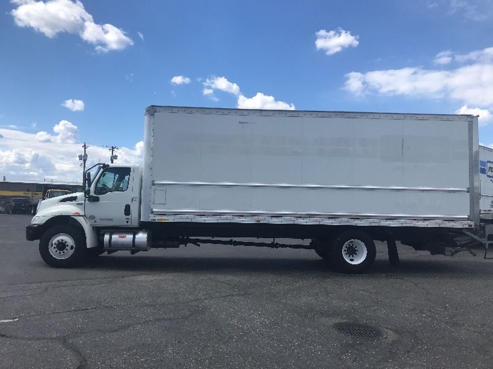 Medium Duty Box Truck-Light and Medium Duty Trucks-International-2021-MV607-Billings-MT-198,910\n\t\tmiles-$ 52,250 - Image 4