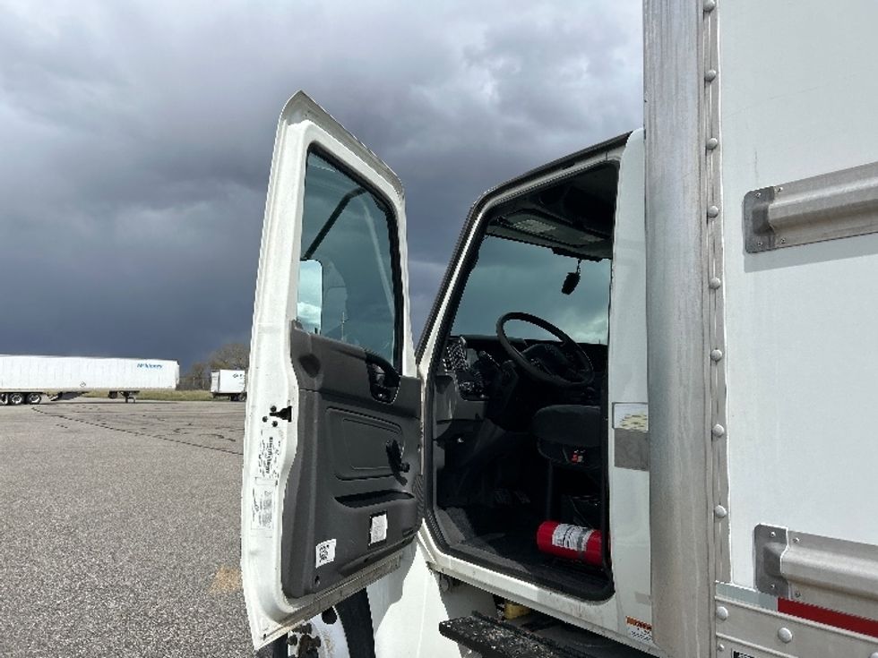 Medium Duty Box Truck-Light and Medium Duty Trucks-International-2021-MV607-Billings-MT-216,419\n\t\tmiles-$ 49,250 - Image 16