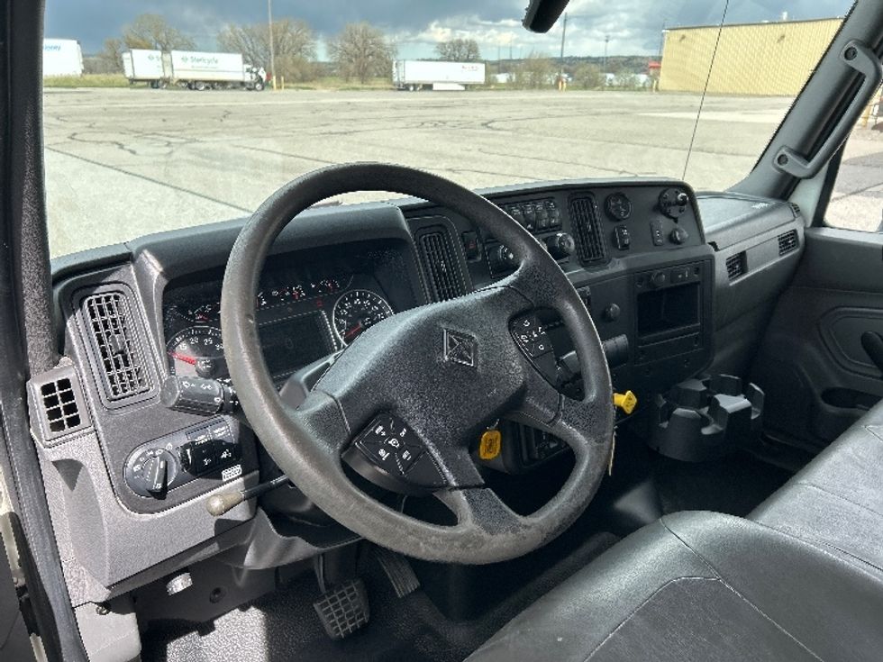 Medium Duty Box Truck-Light and Medium Duty Trucks-International-2021-MV607-Billings-MT-216,419\n\t\tmiles-$ 49,250 - Image 17
