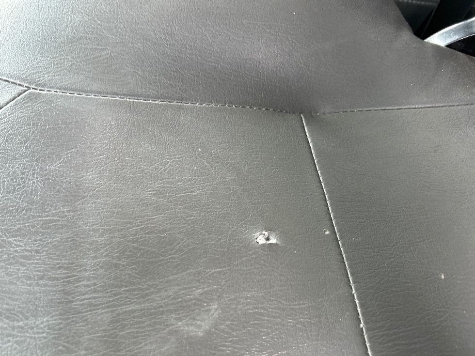 Medium Duty Box Truck-Light and Medium Duty Trucks-International-2021-MV607-Billings-MT-216,419\n\t\tmiles-$ 49,250 - Image 25