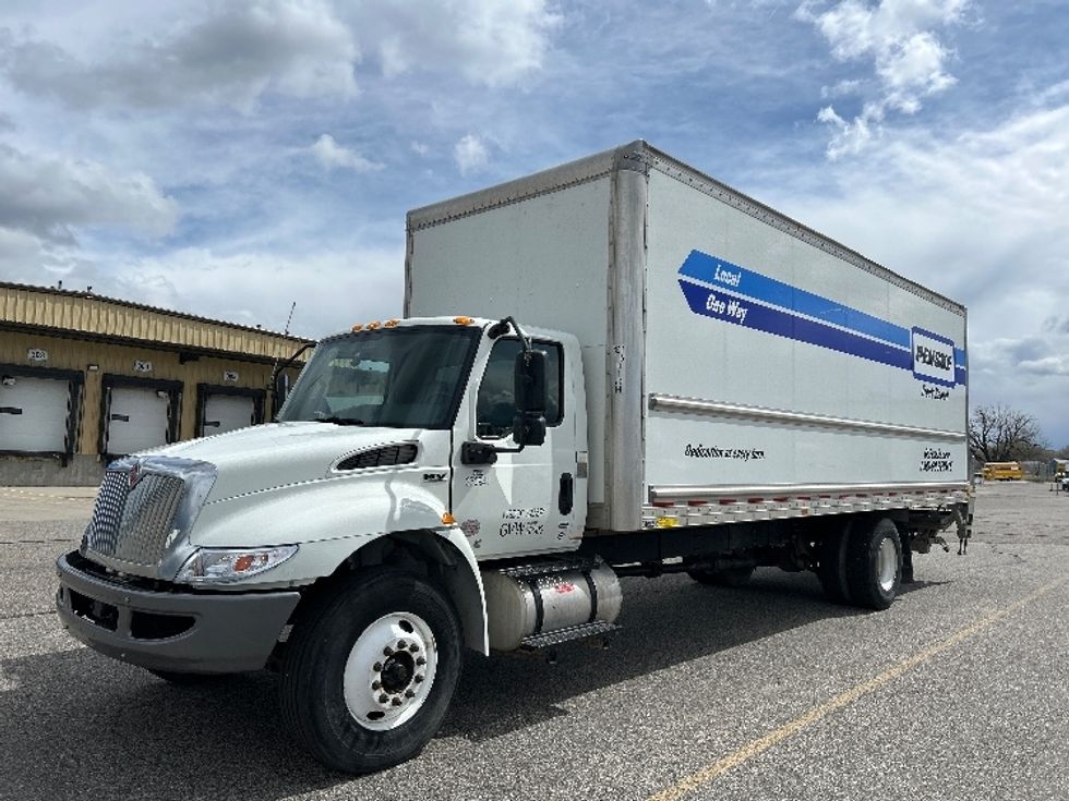 Medium Duty Box Truck-Light and Medium Duty Trucks-International-2021-MV607-Billings-MT-216,419\n\t\tmiles-$ 49,250 - Image 3