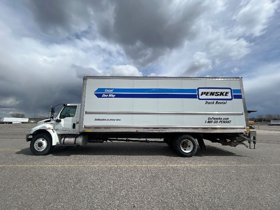 Medium Duty Box Truck-Light and Medium Duty Trucks-International-2021-MV607-Billings-MT-216,419\n\t\tmiles-$ 49,250 - Image 4
