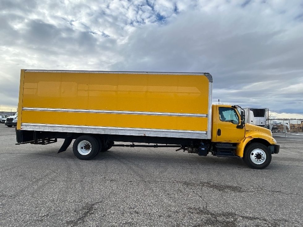 Medium Duty Box Truck-Light and Medium Duty Trucks-International-2021-MV607-Billings-MT-218,853\n\t\tmiles-$ 39,500 - Image 14