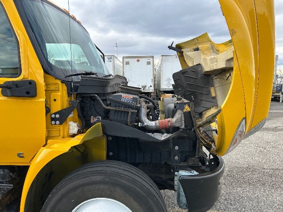 Medium Duty Box Truck-Light and Medium Duty Trucks-International-2021-MV607-Billings-MT-218,853\n\t\tmiles-$ 39,500 - Image 22