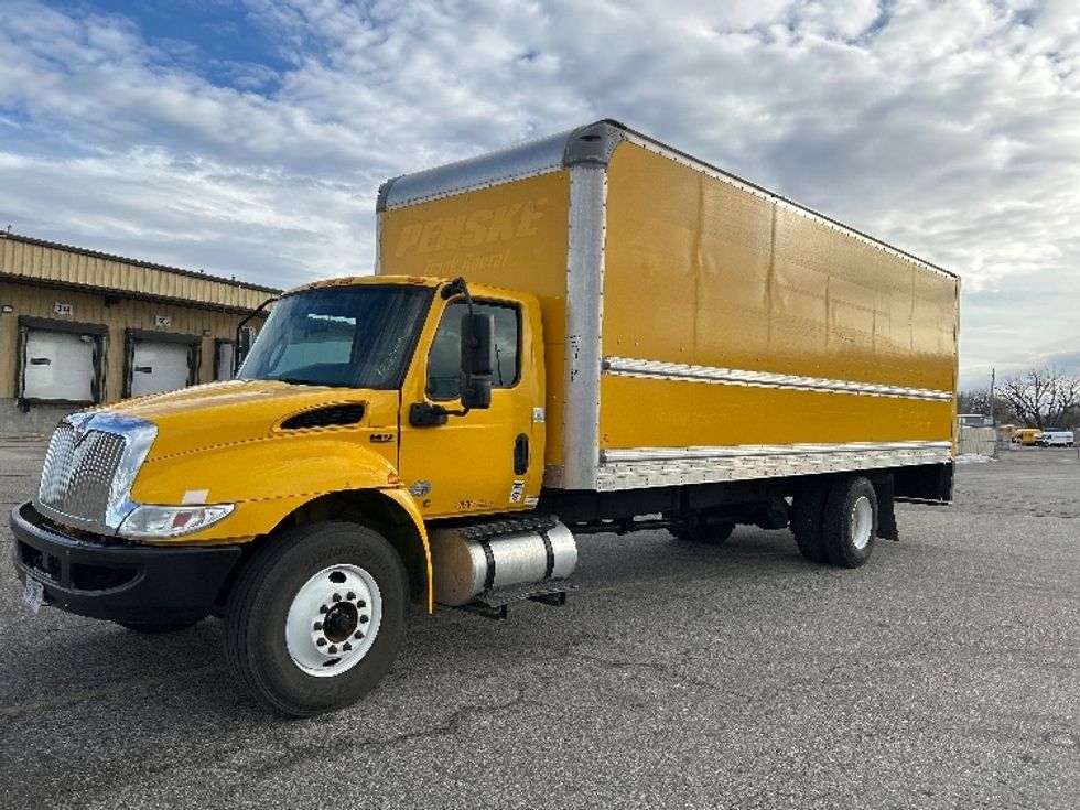 Medium Duty Box Truck-Light and Medium Duty Trucks-International-2021-MV607-Billings-MT-218,853\n\t\tmiles-$ 39,500 - Image 3