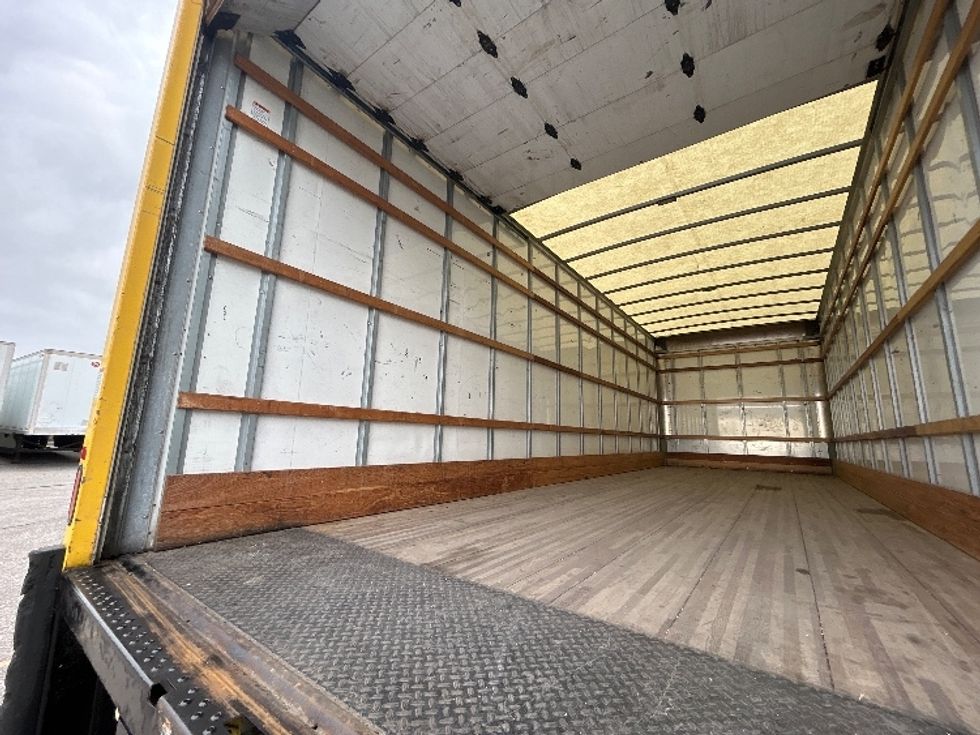 Medium Duty Box Truck-Light and Medium Duty Trucks-International-2021-MV607-Billings-MT-224,512\n\t\tmiles-$ 38,750 - Image 10