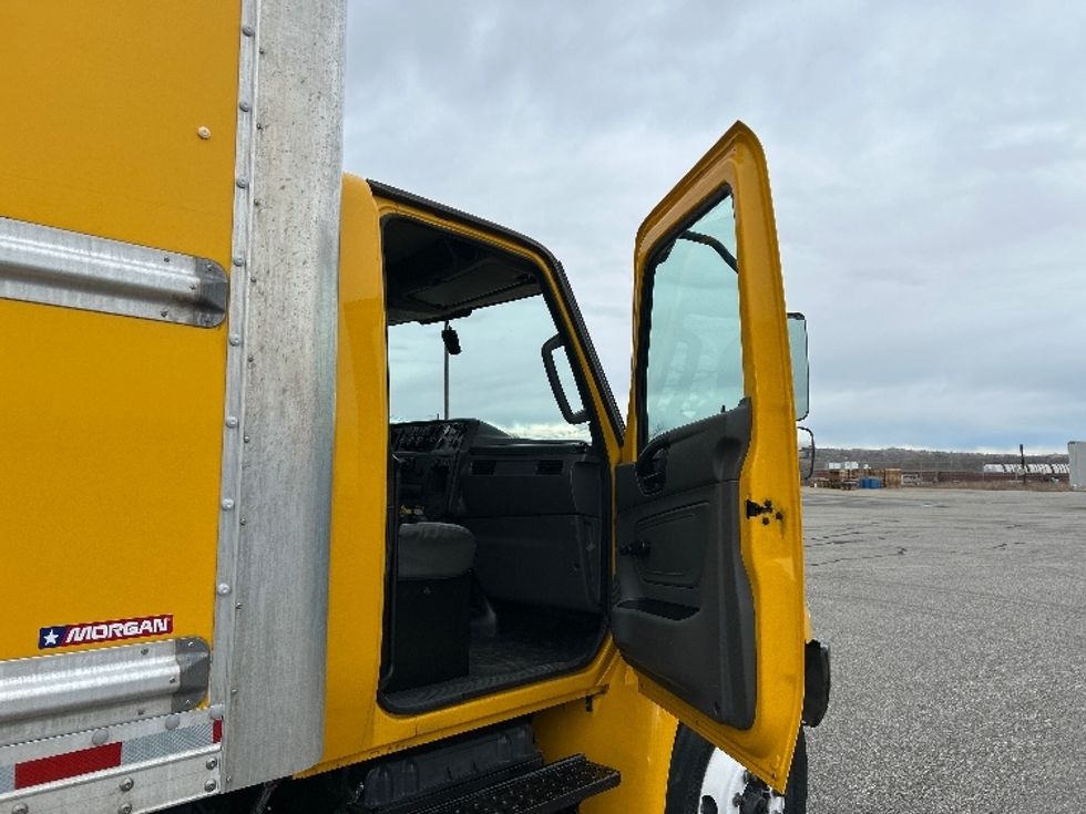 Medium Duty Box Truck-Light and Medium Duty Trucks-International-2021-MV607-Billings-MT-224,512\n\t\tmiles-$ 38,750 - Image 19