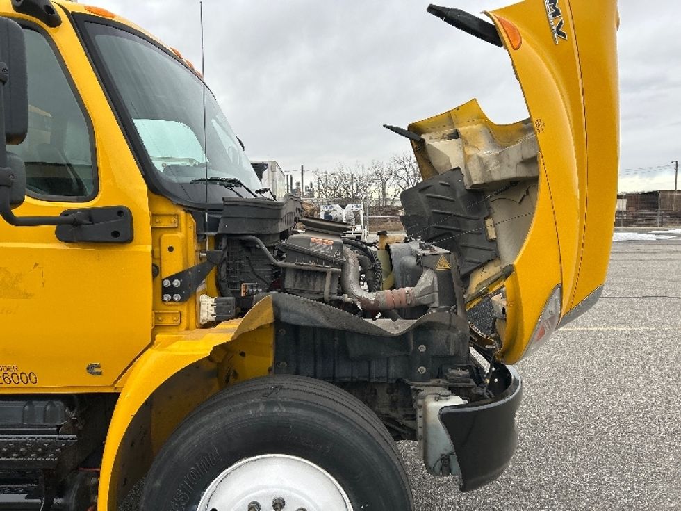 Medium Duty Box Truck-Light and Medium Duty Trucks-International-2021-MV607-Billings-MT-224,512\n\t\tmiles-$ 38,750 - Image 22