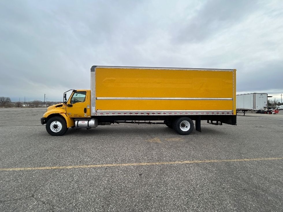 Medium Duty Box Truck-Light and Medium Duty Trucks-International-2021-MV607-Billings-MT-224,512\n\t\tmiles-$ 38,750 - Image 4
