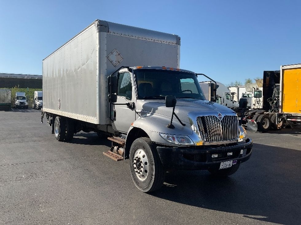 Medium Duty Box Truck-Light and Medium Duty Trucks-International-2021-MV607-Binghamton-NY-242,844\n\t\tmiles-$ 44,500 - Image 1