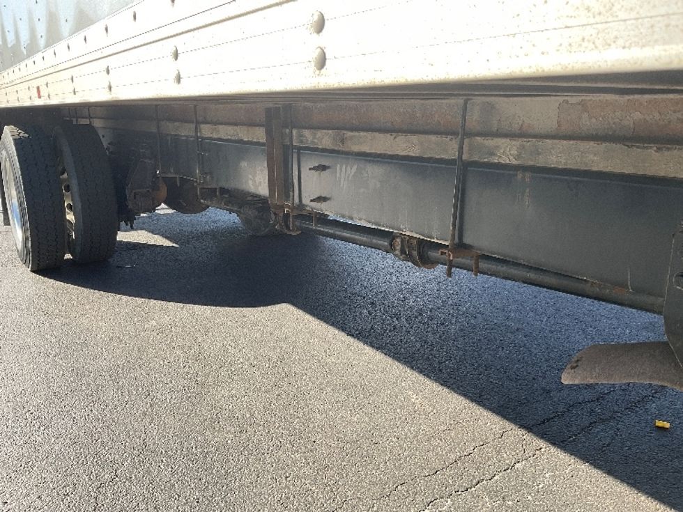 Medium Duty Box Truck-Light and Medium Duty Trucks-International-2021-MV607-Binghamton-NY-242,844\n\t\tmiles-$ 44,500 - Image 14