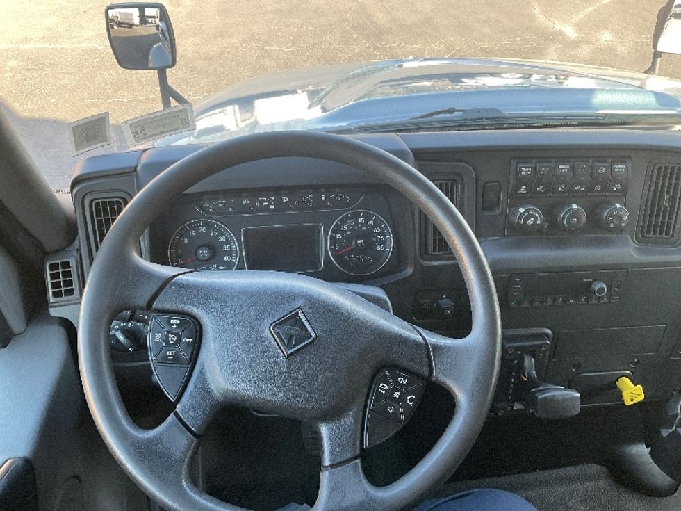 Medium Duty Box Truck-Light and Medium Duty Trucks-International-2021-MV607-Binghamton-NY-242,844\n\t\tmiles-$ 44,500 - Image 18