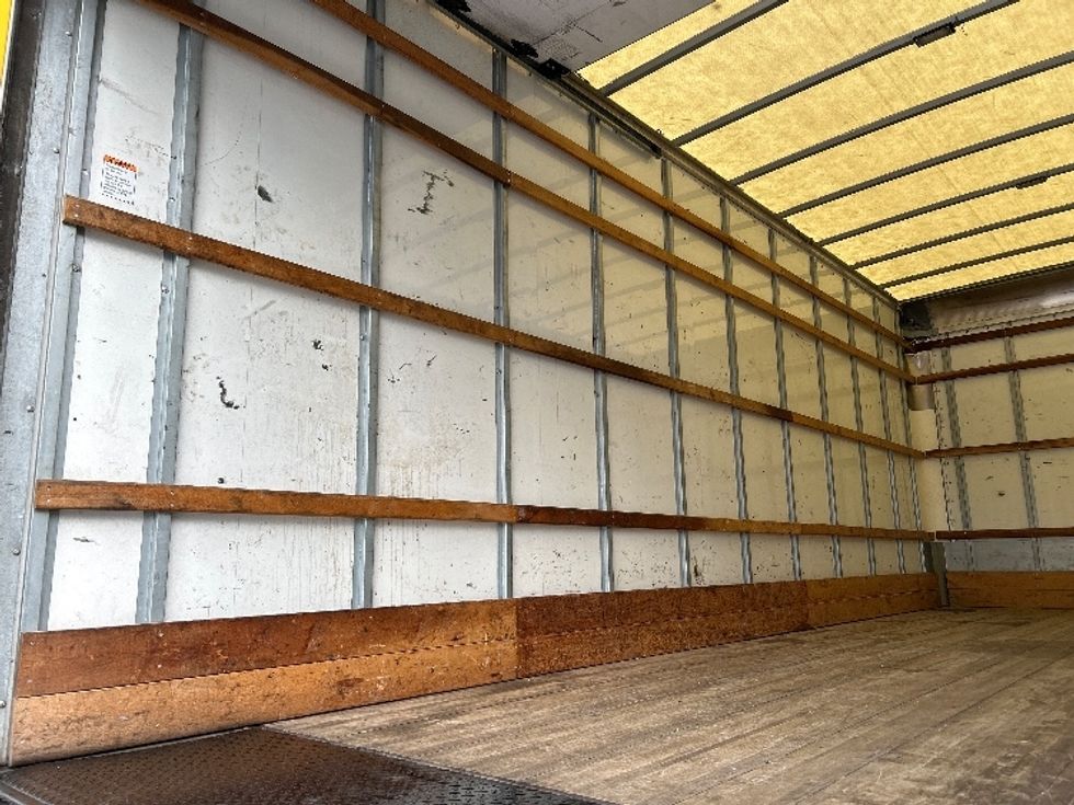 Medium Duty Box Truck-Light and Medium Duty Trucks-International-2021-MV607-Blountville-TN-209,816\n\t\tmiles-$ 32,500 - Image 11