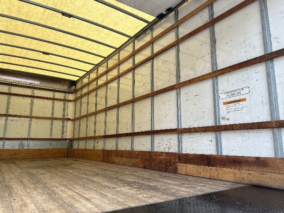 Medium Duty Box Truck-Light and Medium Duty Trucks-International-2021-MV607-Blountville-TN-209,816\n\t\tmiles-$ 32,500 - Image 12