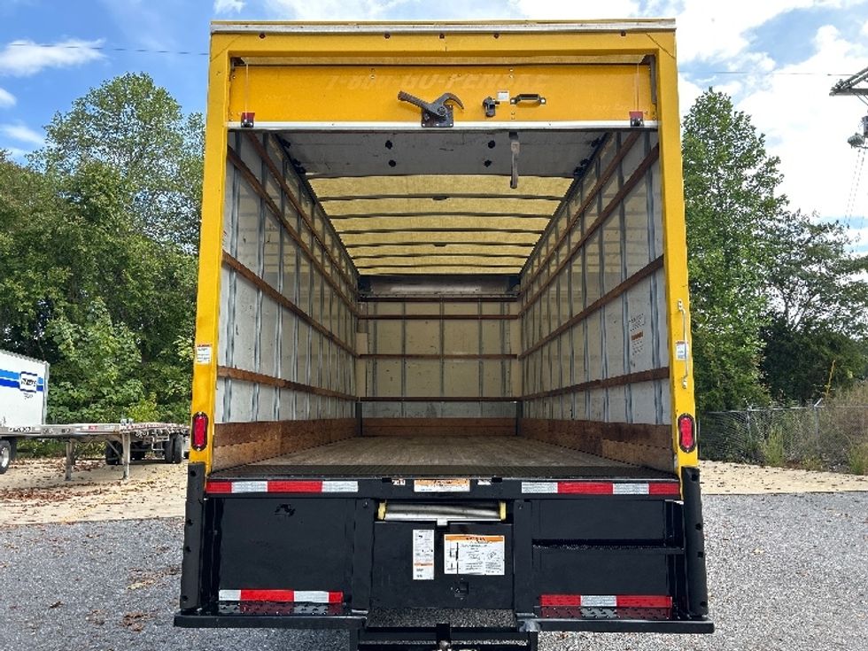 Medium Duty Box Truck-Light and Medium Duty Trucks-International-2021-MV607-Blountville-TN-209,816\n\t\tmiles-$ 32,500 - Image 8