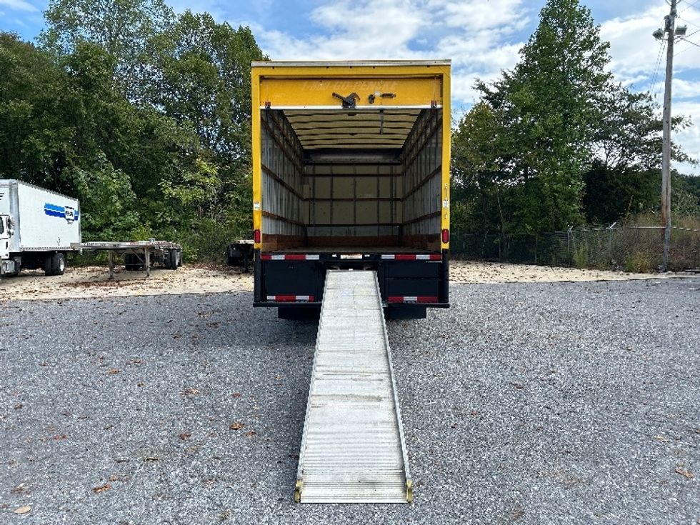 Medium Duty Box Truck-Light and Medium Duty Trucks-International-2021-MV607-Blountville-TN-209,816\n\t\tmiles-$ 32,500 - Image 9
