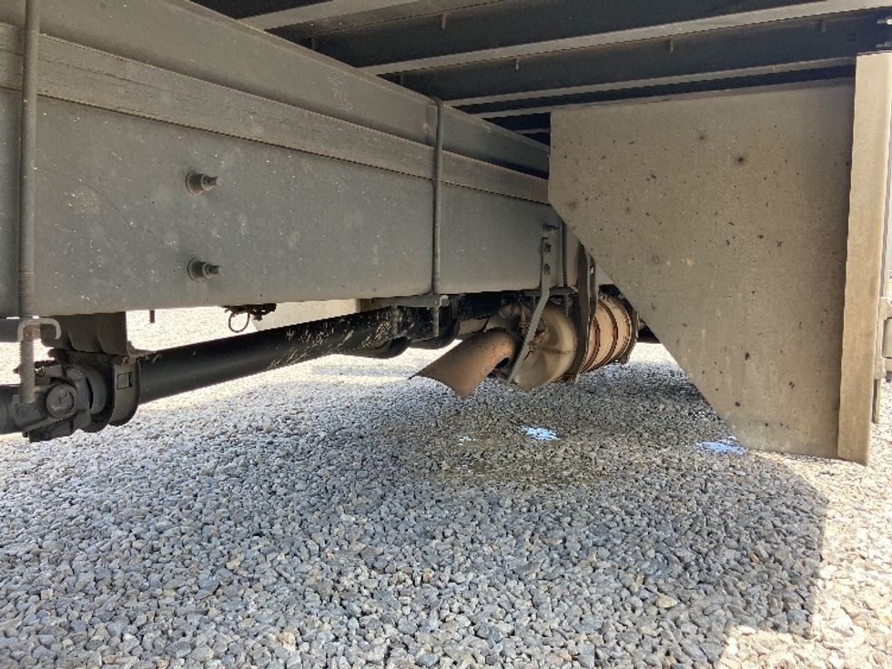 Medium Duty Box Truck-Light and Medium Duty Trucks-International-2021-MV607-Boaz-AL-208,000\n\t\tmiles-$ 42,000 - Image 14