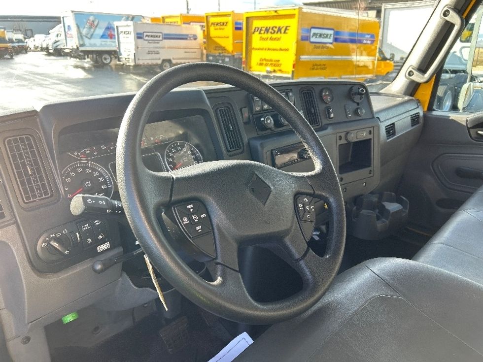 Medium Duty Box Truck-Light and Medium Duty Trucks-International-2021-MV607-Boise-ID-177,786\n\t\tmiles-$ 45,500 - Image 17