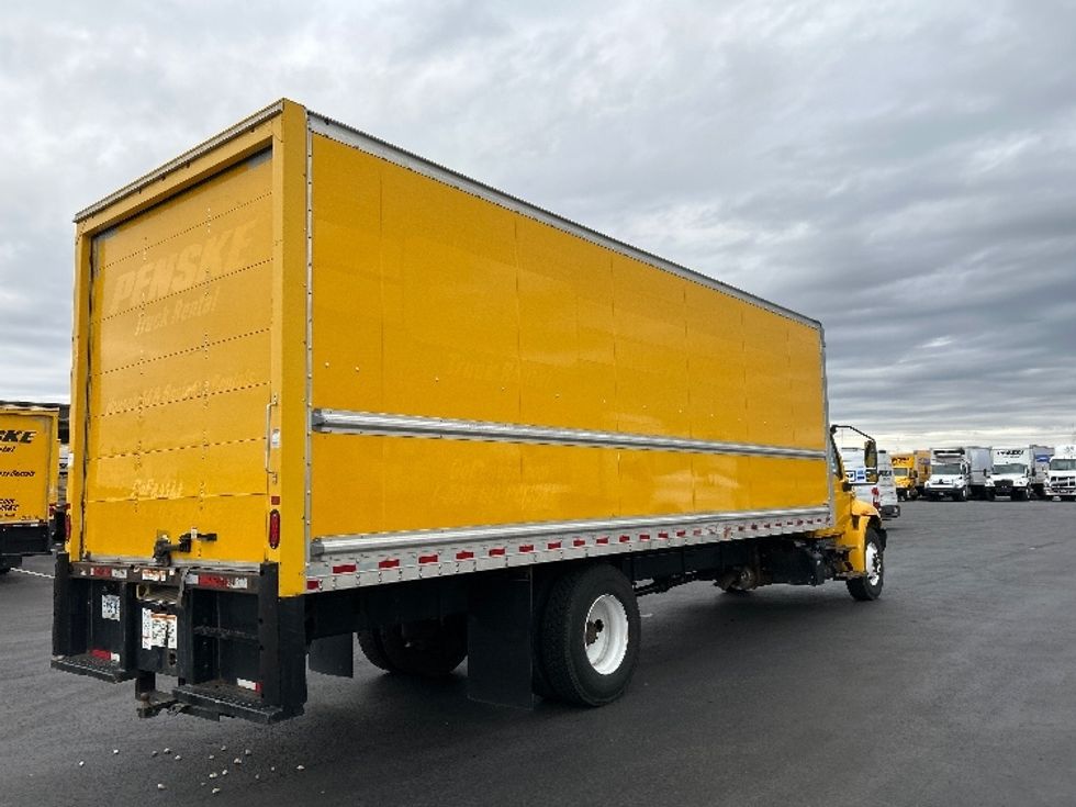 Medium Duty Box Truck-Light and Medium Duty Trucks-International-2021-MV607-Boise-ID-185,528\n\t\tmiles-$ 44,250 - Image 13