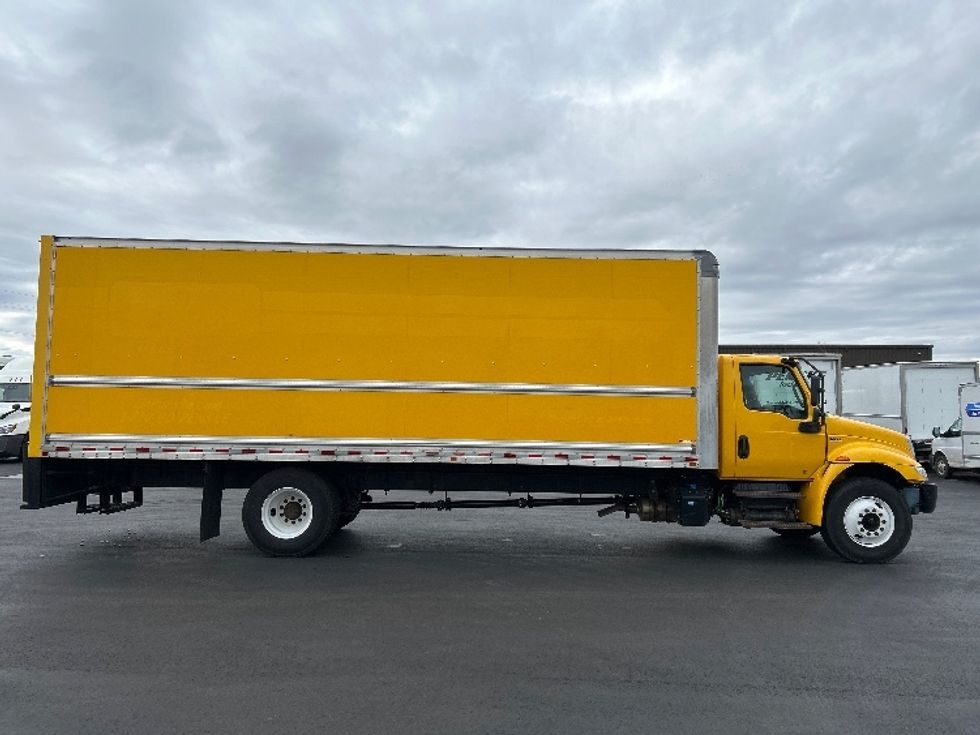 Medium Duty Box Truck-Light and Medium Duty Trucks-International-2021-MV607-Boise-ID-185,528\n\t\tmiles-$ 44,250 - Image 15