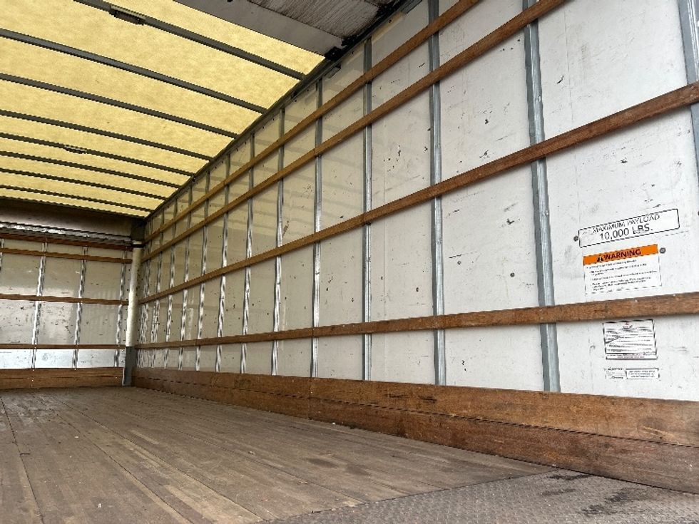 Medium Duty Box Truck-Light and Medium Duty Trucks-International-2021-MV607-Boise-ID-189,966\n\t\tmiles-$ 43,750 - Image 12