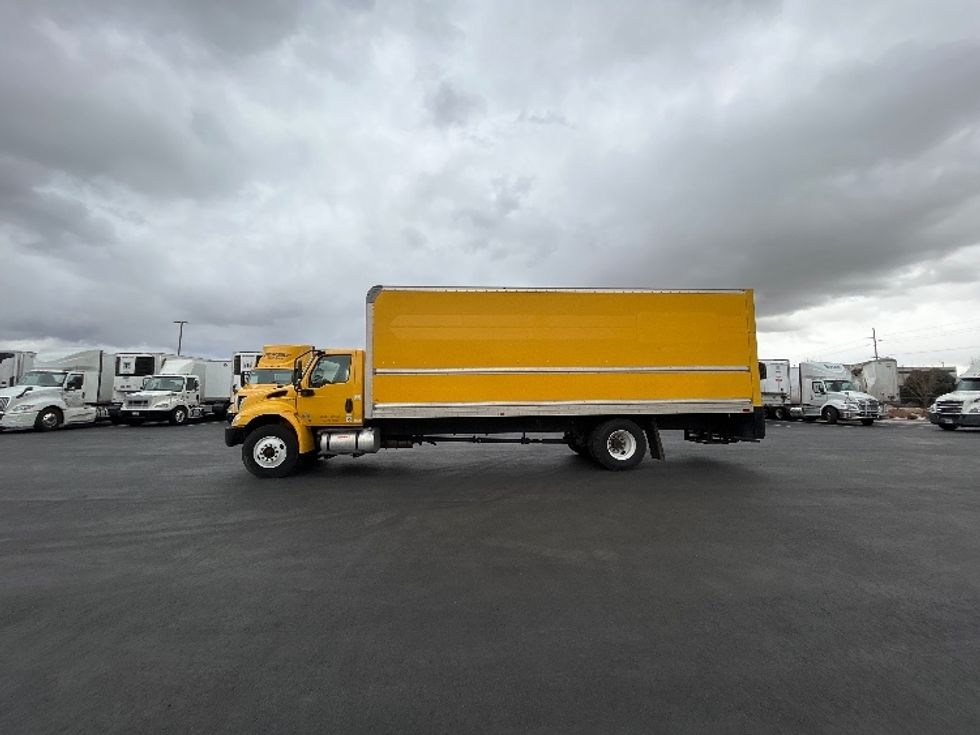 Medium Duty Box Truck-Light and Medium Duty Trucks-International-2021-MV607-Boise-ID-189,966\n\t\tmiles-$ 43,750 - Image 4