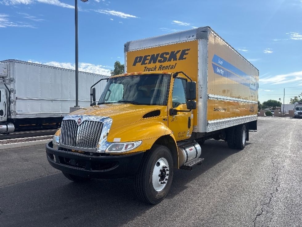 Medium Duty Box Truck-Light and Medium Duty Trucks-International-2021-MV607-Boise-ID-191,466\n\t\tmiles-$ 43,500 - Image 3