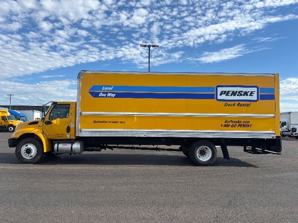 Medium Duty Box Truck-Light and Medium Duty Trucks-International-2021-MV607-Boise-ID-191,466\n\t\tmiles-$ 43,500 - Image 4