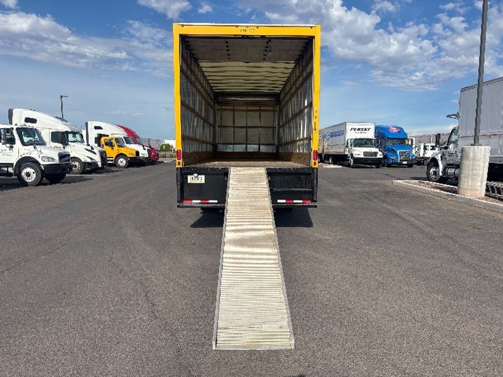 Medium Duty Box Truck-Light and Medium Duty Trucks-International-2021-MV607-Boise-ID-191,466\n\t\tmiles-$ 43,500 - Image 9